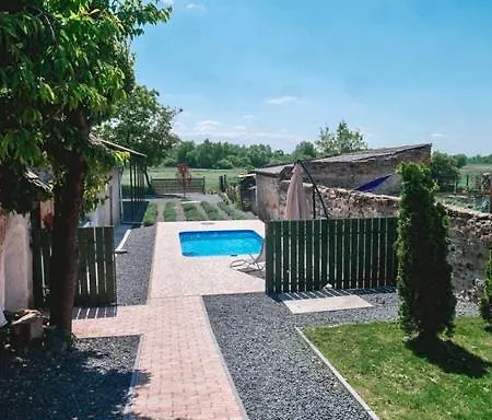 Ferienhaus Bora Vendeghaz Raposka