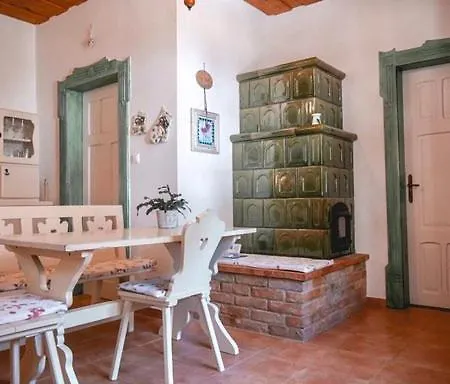 Bora Vendeghaz Ferienhaus Raposka