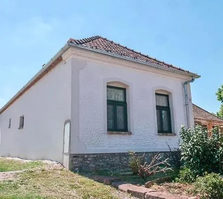 Ferienhaus Bora Vendeghaz *